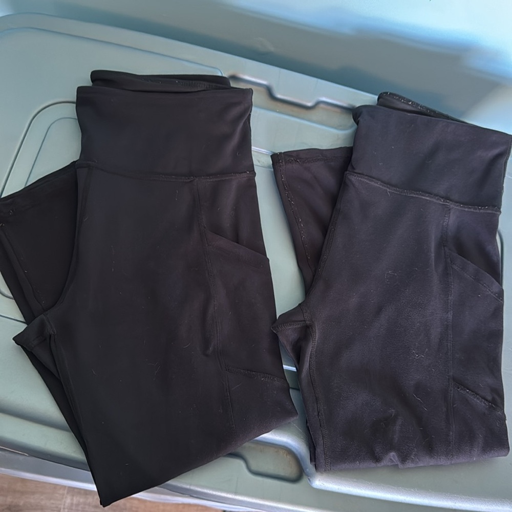 BALANCE COLLECTION 3/4 Length Black Capri Athletic Leggings Pockets Size Large